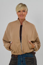Blouson mit abnehmbarer Leo-Kapuze, taupe