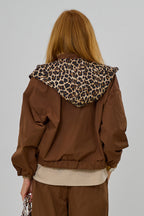 Blouson mit abnehmbarer Leo-Kapuze, braun
