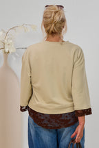Sweaty mit BEAUTIFUL Flock und Spitze, beige