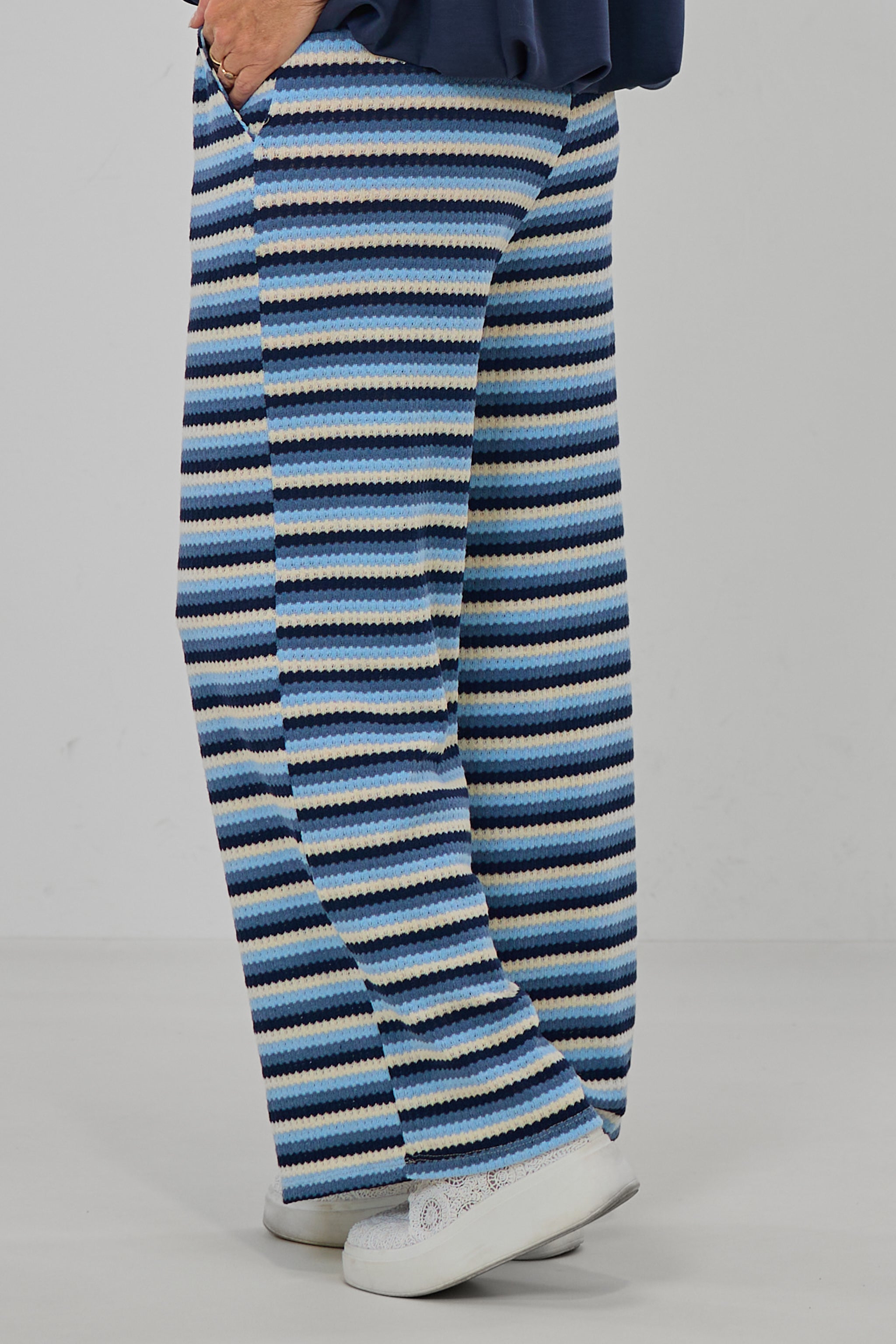 Strickhose - geringelt, blau-schwarz-ecru