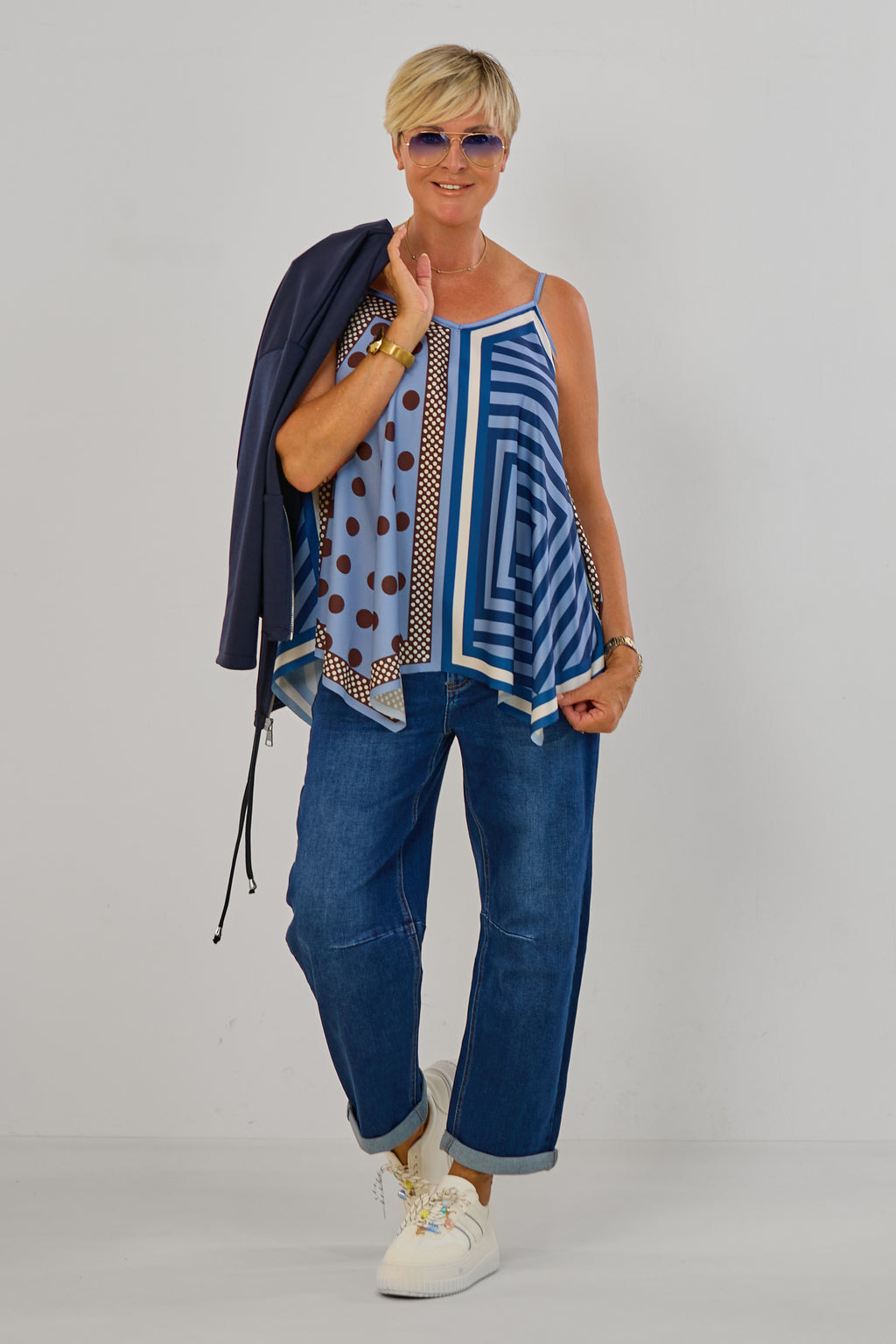 ausgestelltes Top im Muster-Mix, blau-braun