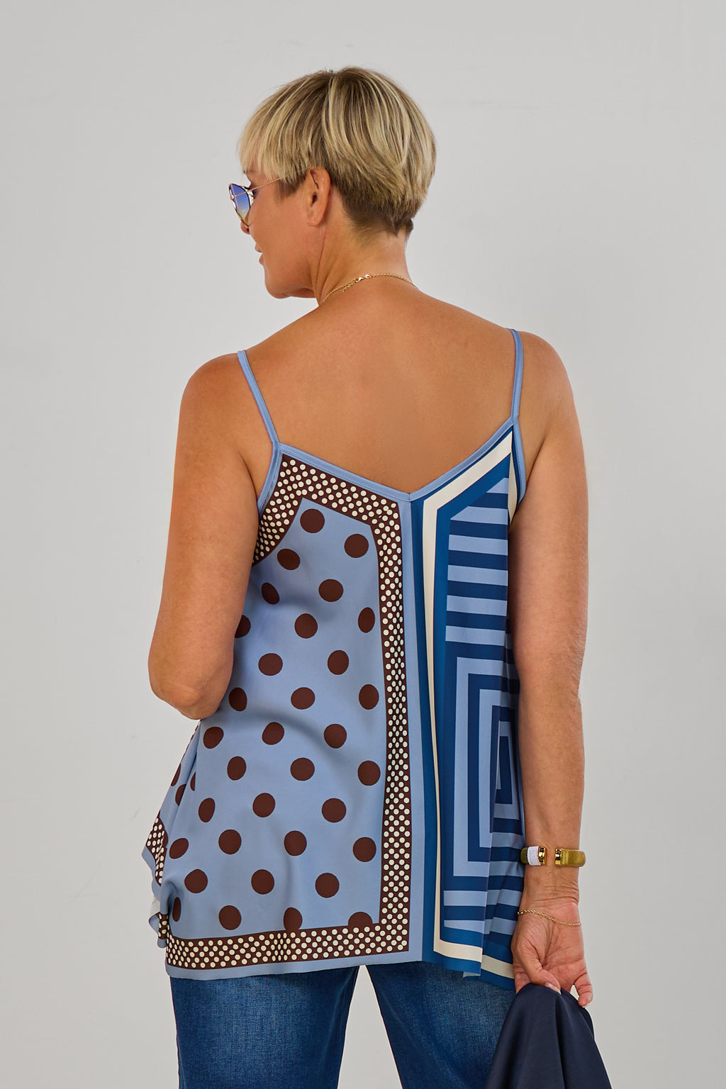 ausgestelltes Top im Muster-Mix, blau-braun