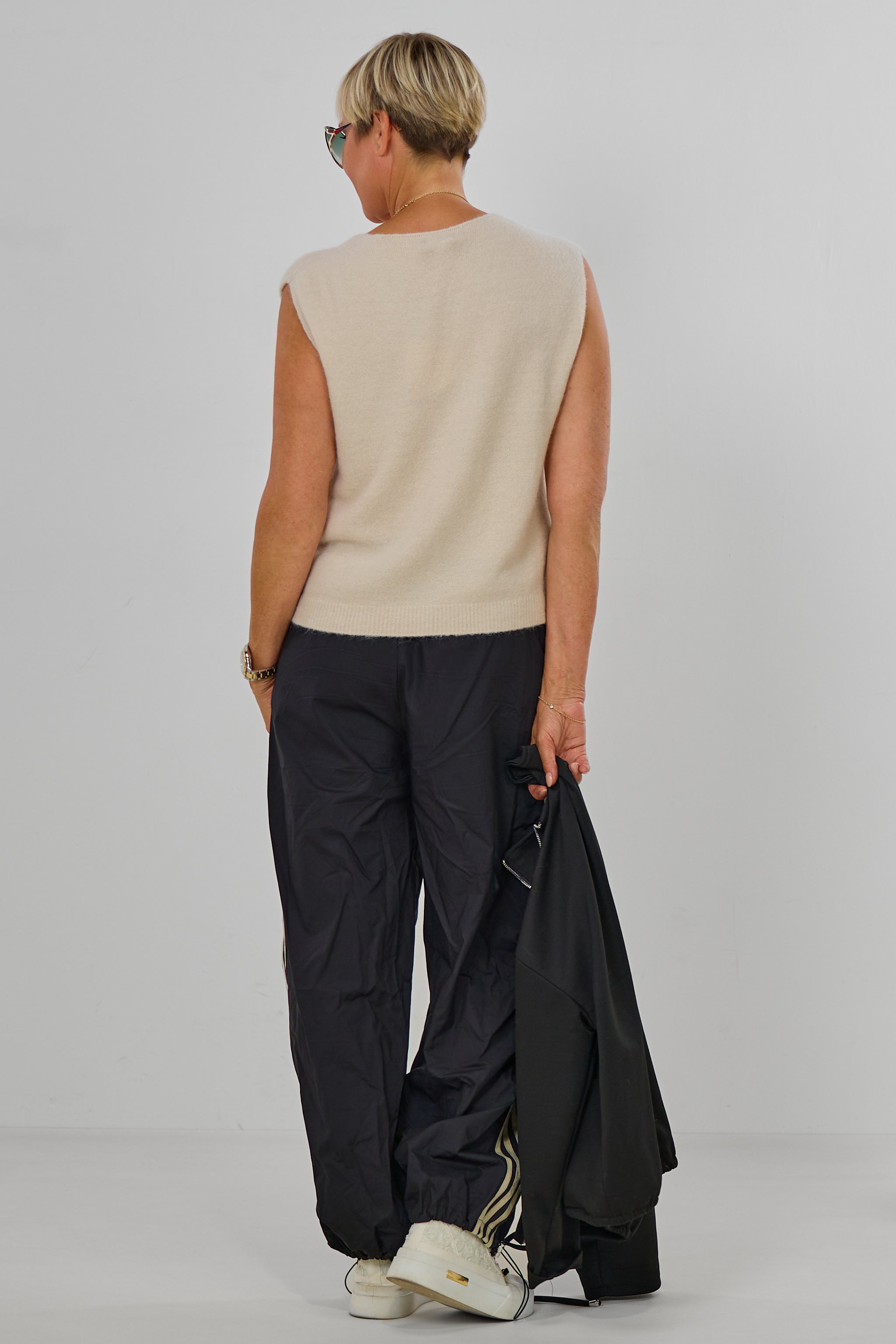 flauschige Strickweste, beige