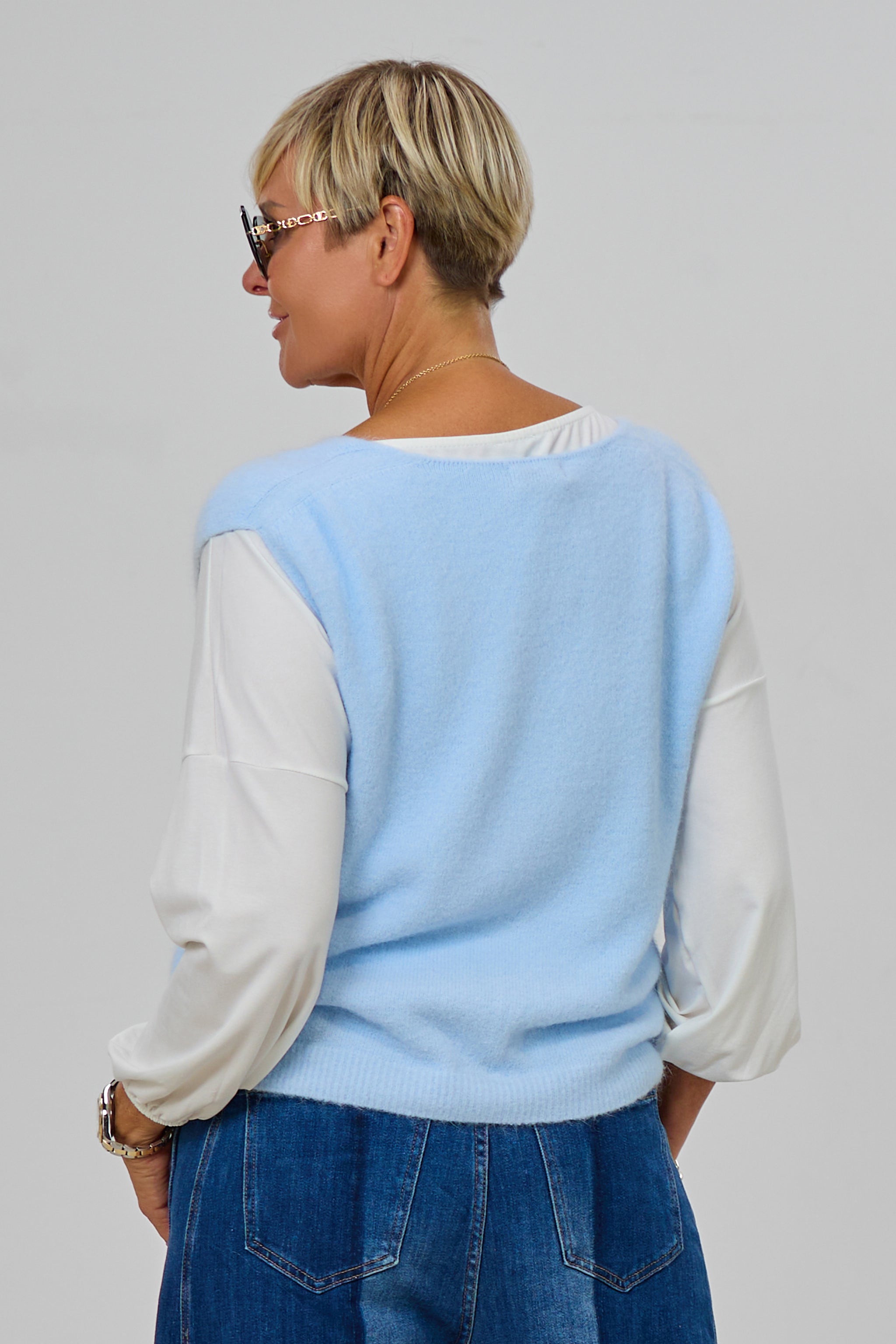 flauschige Strickweste, hellblau