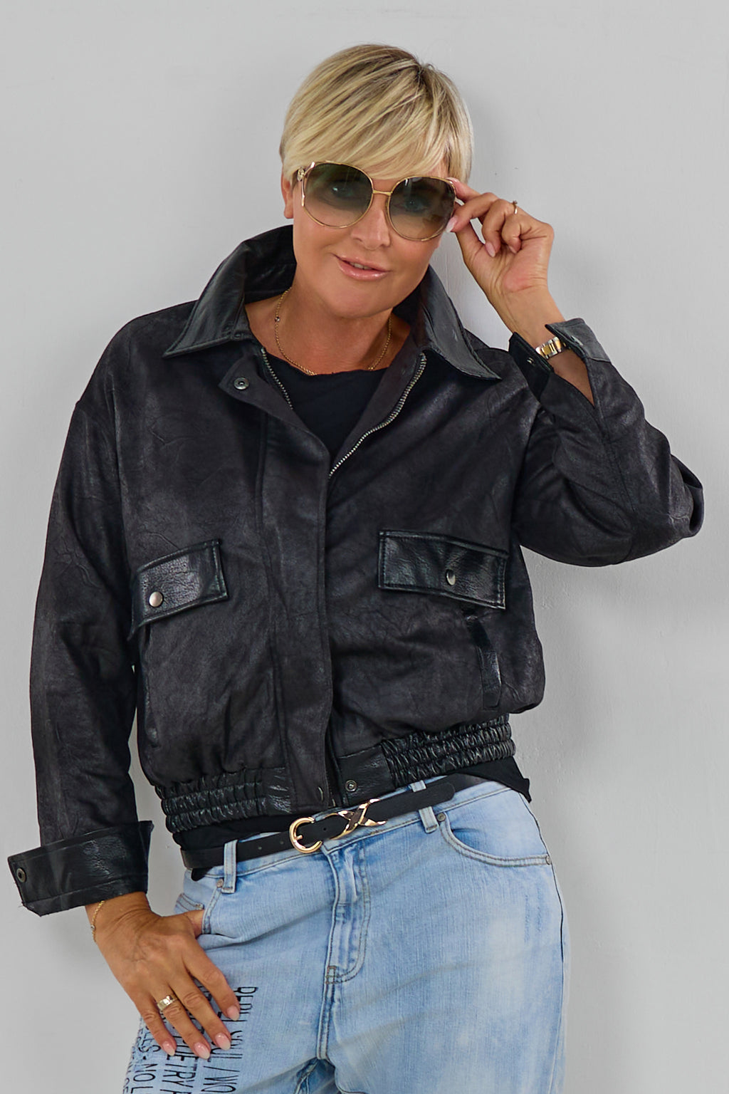 Jacket in washed leather look, black
