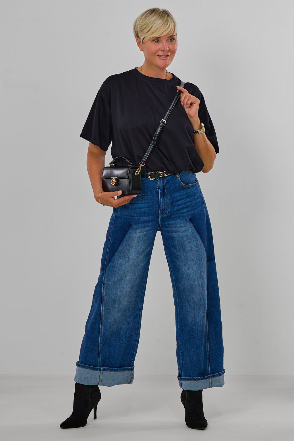 kurzarm Shirt im Balloon-Style, uni-schwarz