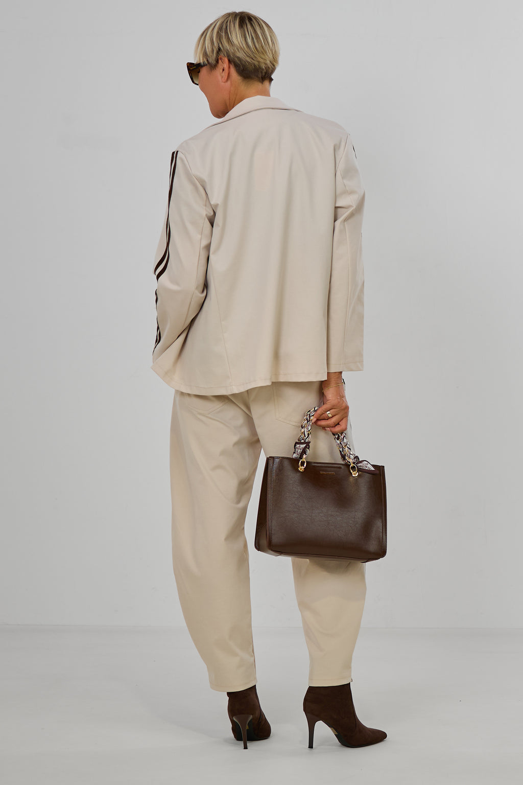 Gerade geschnittener, sportlicher Blazer, beige-braun