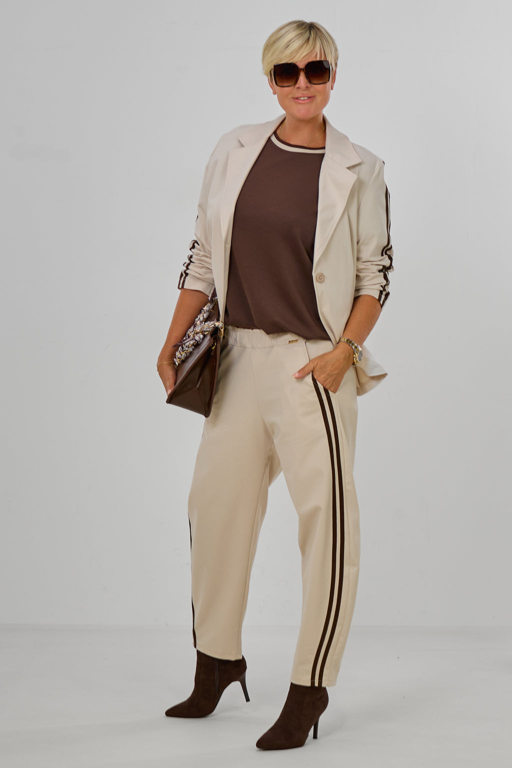 Anzughose mit Streifen im Balloon-Style, beige-braun