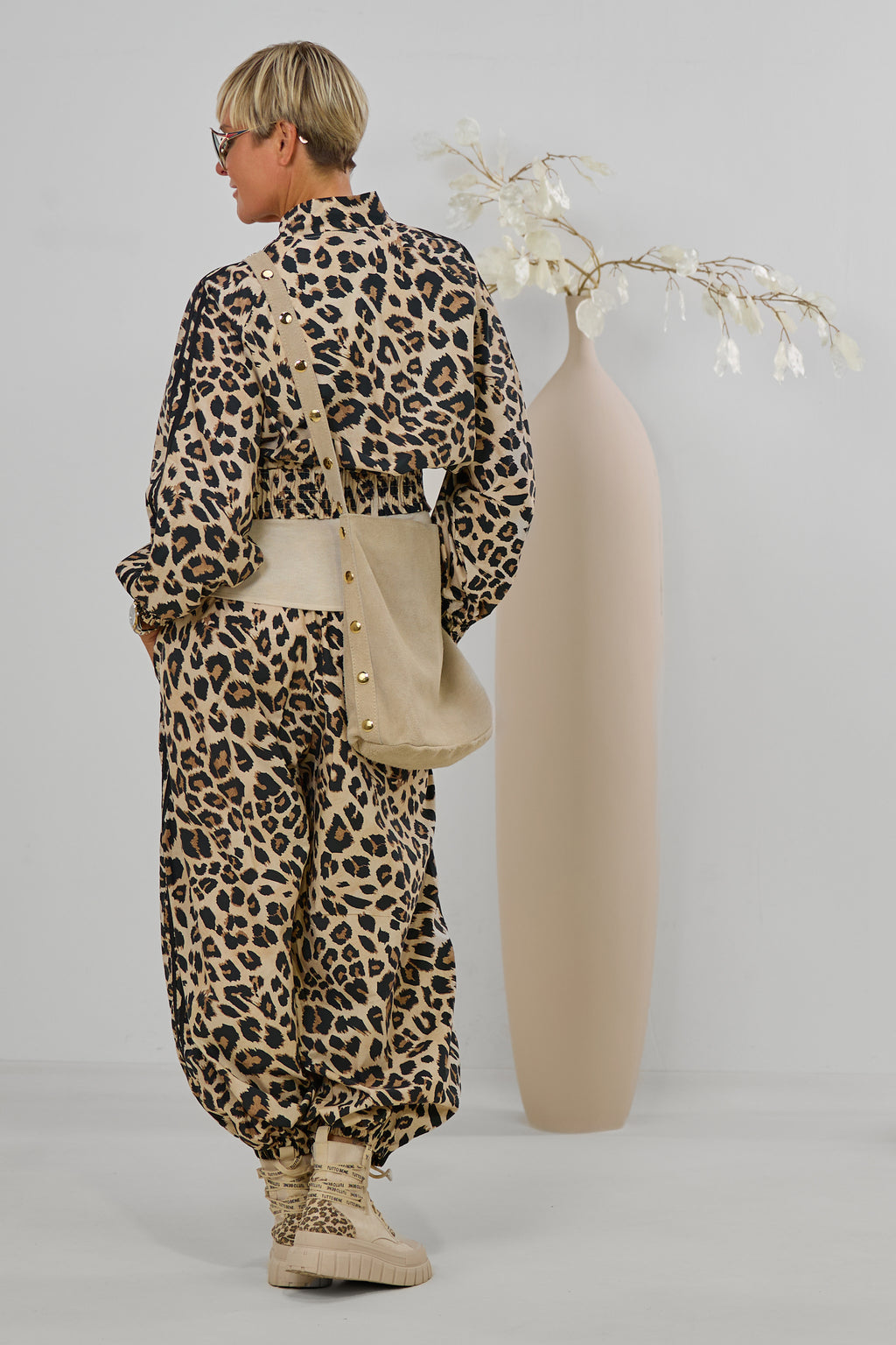 Leichter Blouson im Leo-Look mit Streifen, leo-beige-schwarz