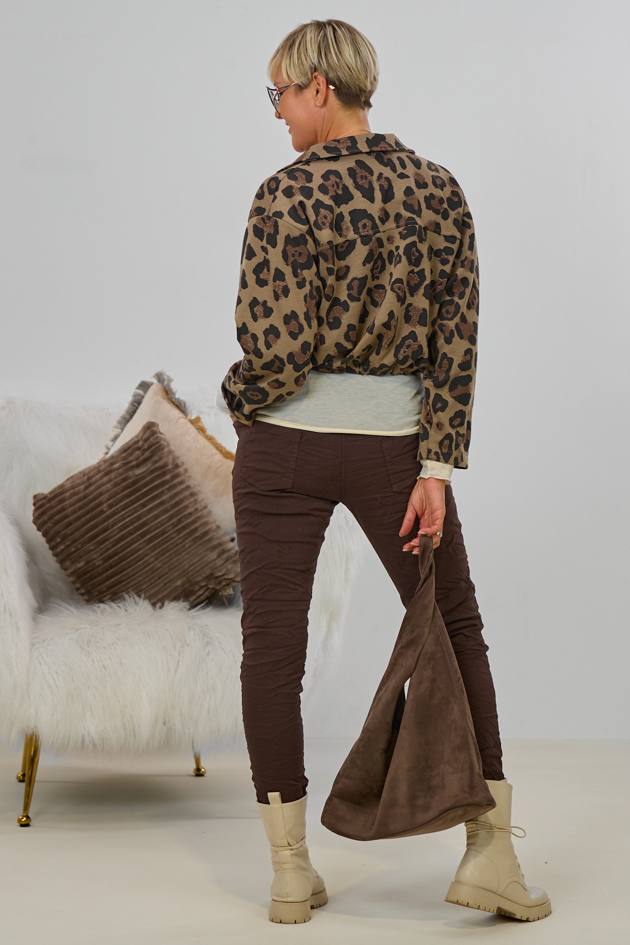 kurzer cozy Blouson mit Kordelzug, leo-taupe