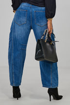 Barrel-Jeans mit aufgesetzten Taschen, denim