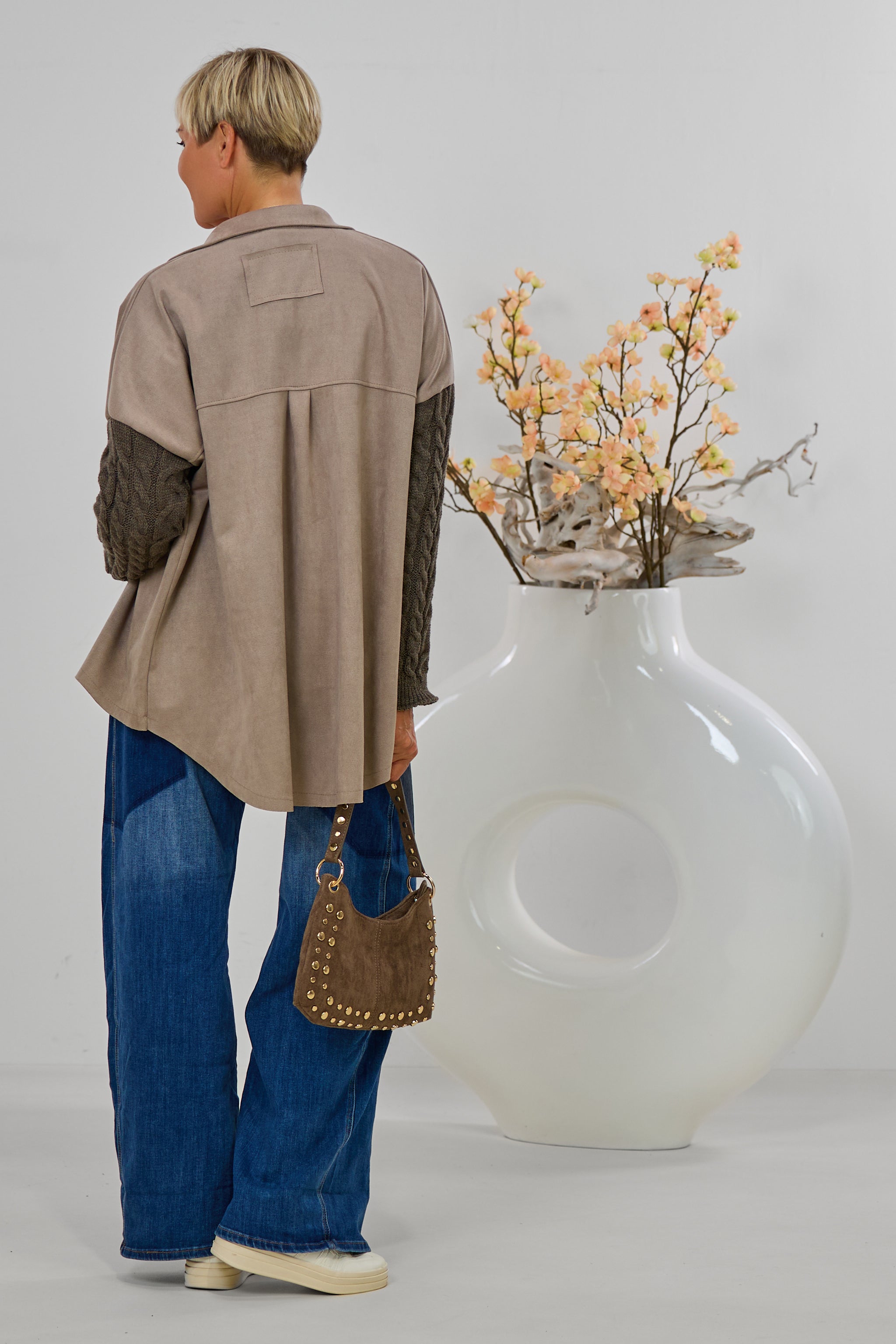 Hemdjacke in Waschleder-Optik mit Strickärmeln, taupe