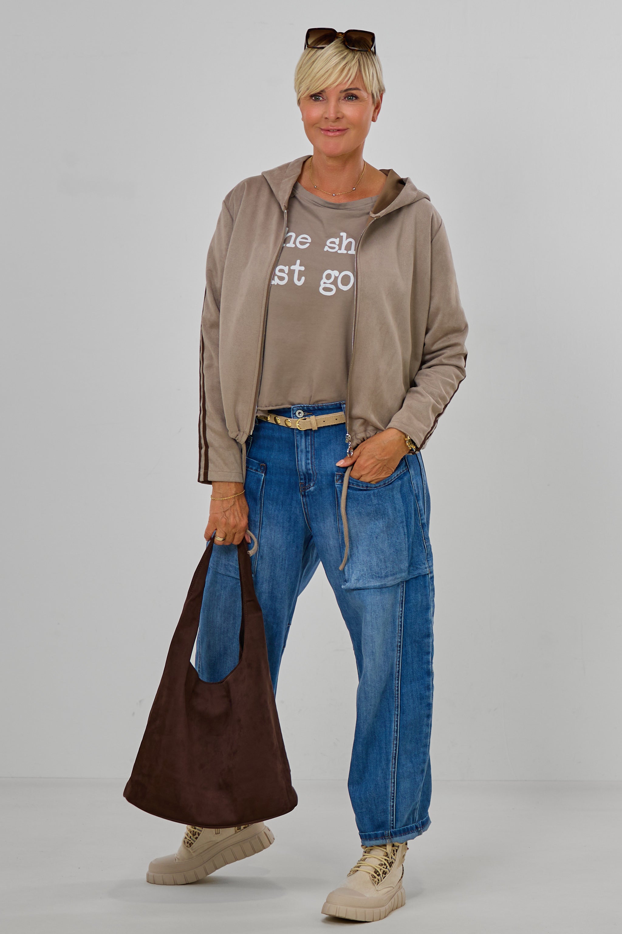 Leichte Kapuzenjacke in Waschleder-Optik, taupe