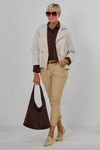 Kurze Bluse mit Rüschenbesatz, schokobraun