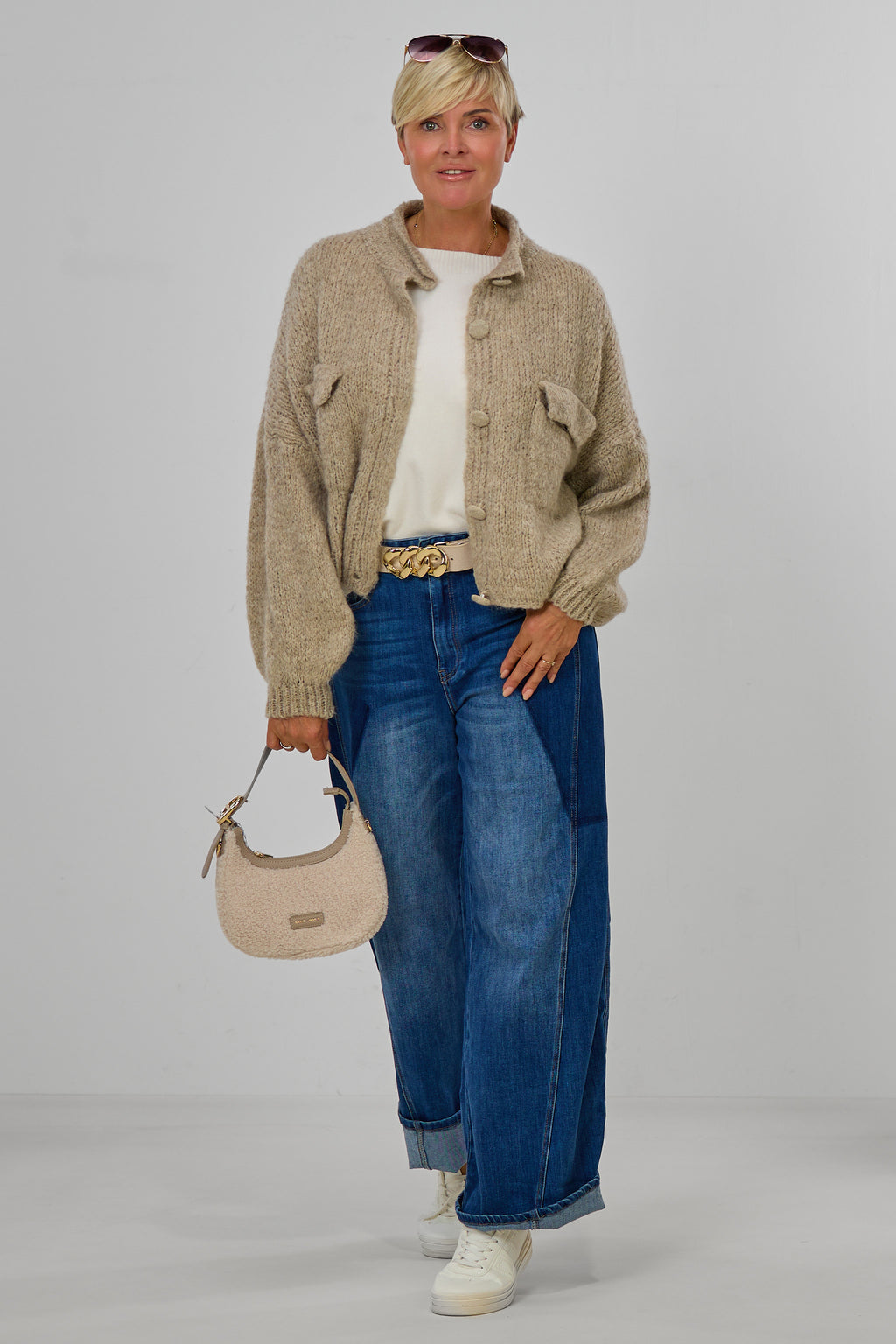 Strickjacke mit kleinem Kragen, beige-meliert