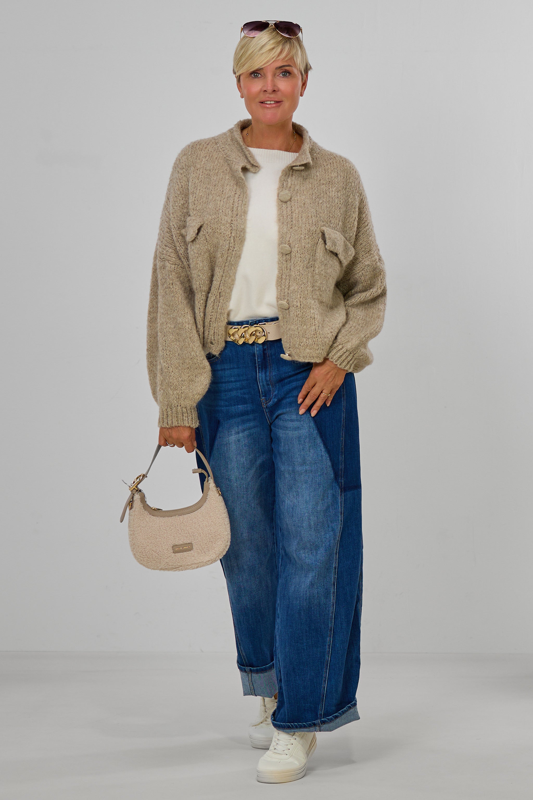 Strickjacke mit kleinem Kragen, beige-meliert