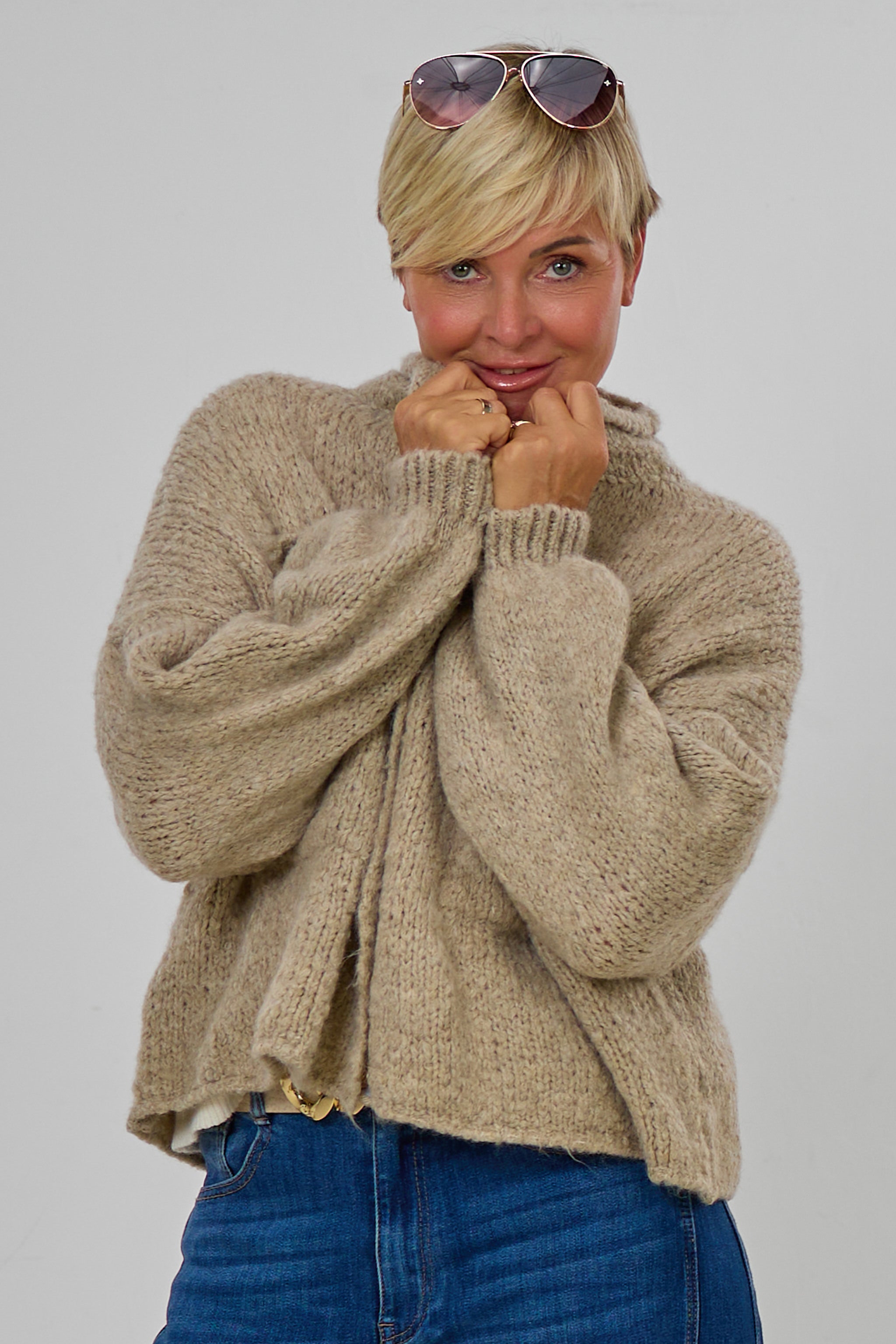 Strickjacke mit kleinem Kragen, beige-meliert