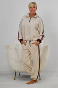Sportlicher Cozy-Anzug mit Streifen, beige-bordeaux