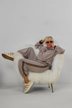 Sportlicher Cozy-Anzug mit Streifen, taupe-braun