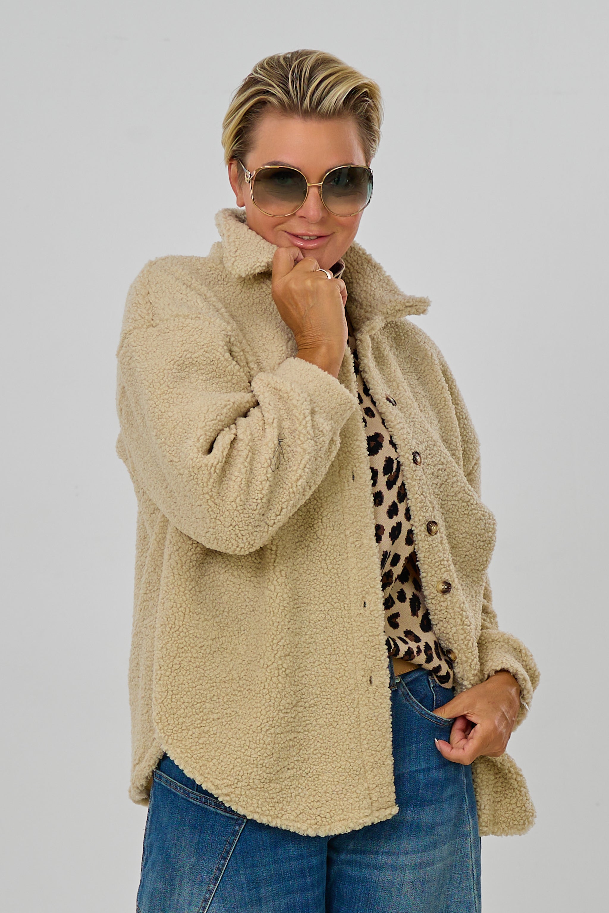 Teddyfell Hemdjacke ICONIC Club, beige