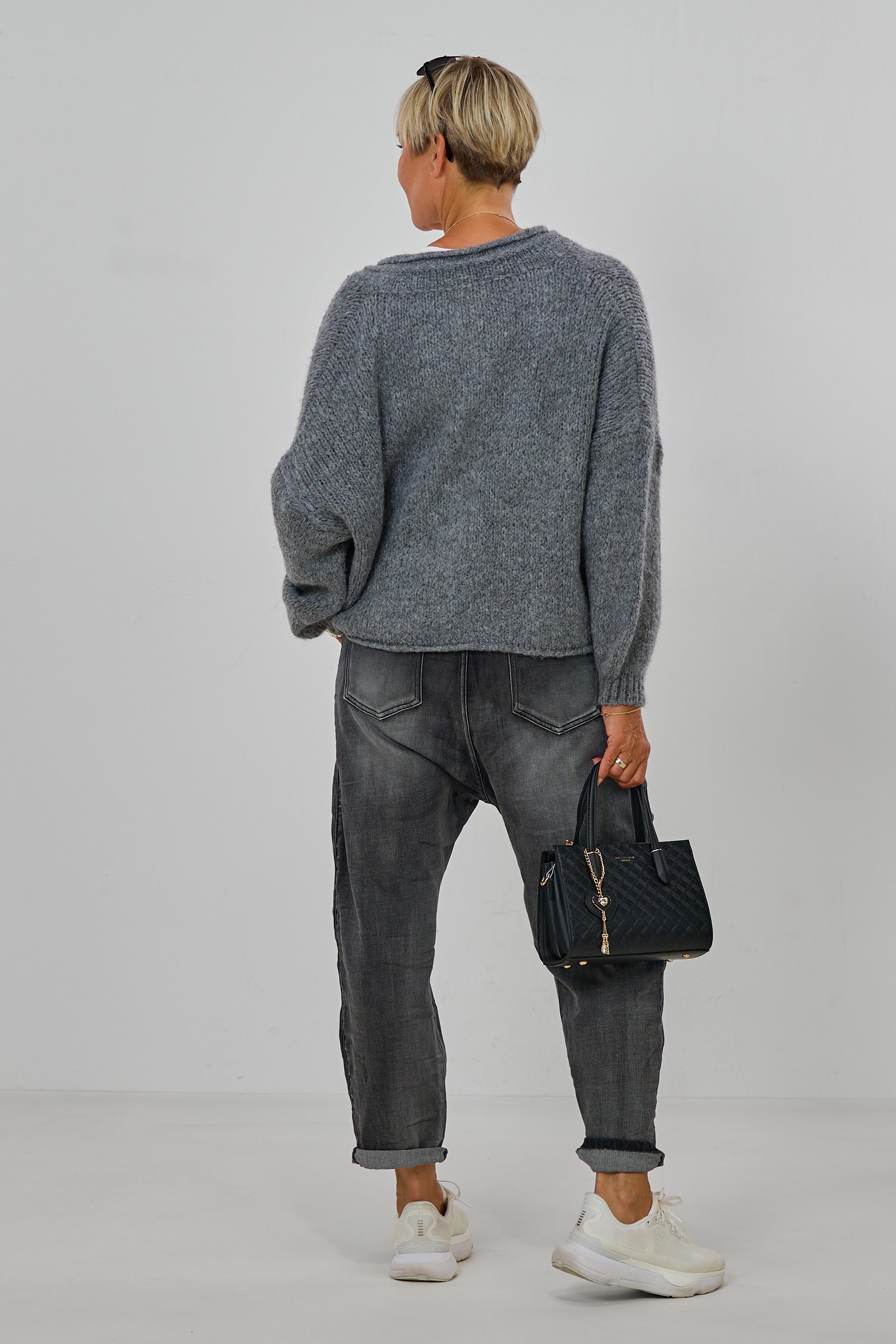 Strickjacke mit kleinem Kragen, grau-meliert