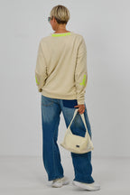Sweaty NAMASTE by Silvia van Beekum, beige-neongelb