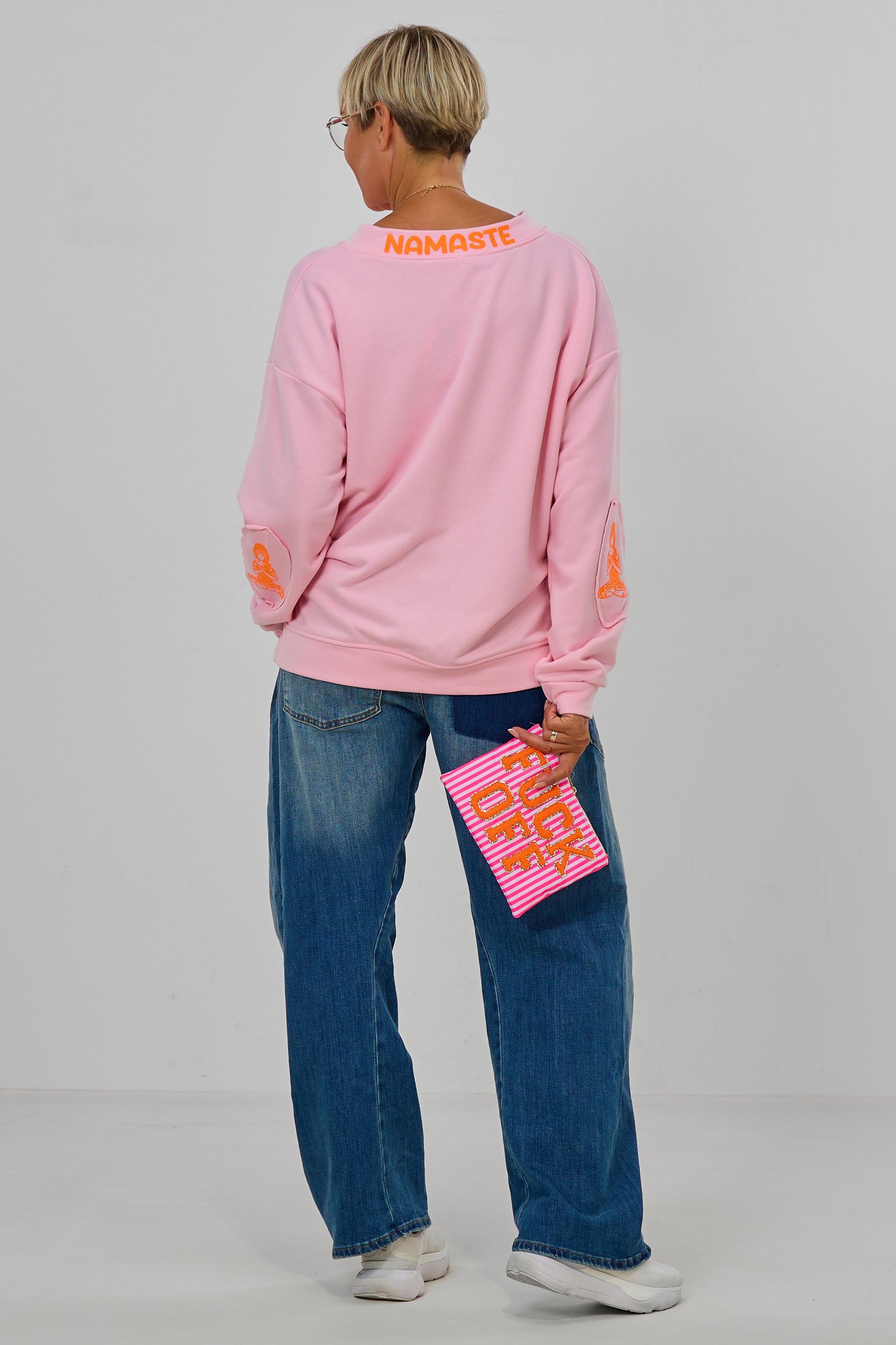 Sweaty NAMASTE by Silvia van Beekum, rosa-neonorange