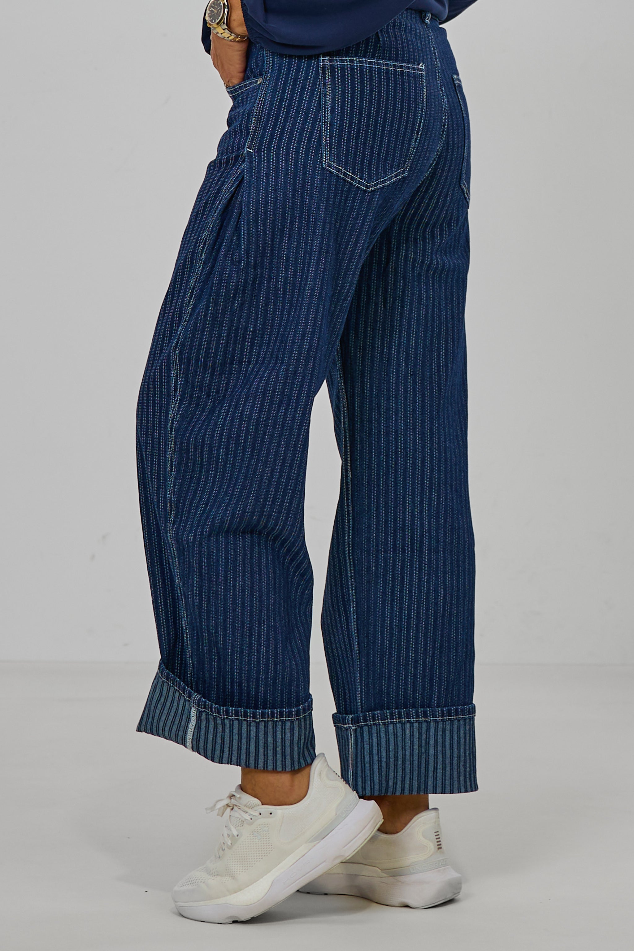 Barrel Jeans mit Nadelstreifen, dunkelblau