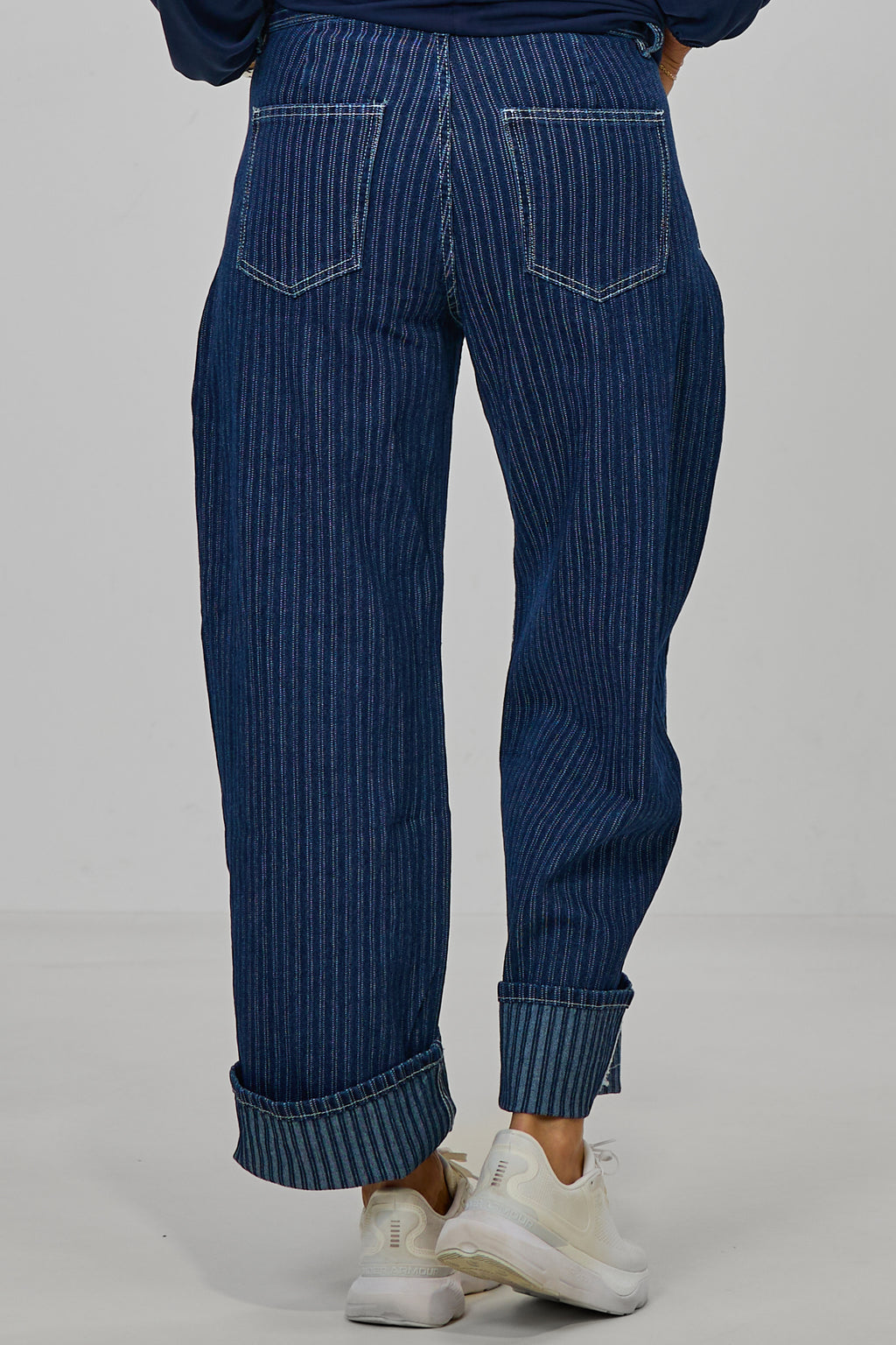 Barrel Jeans mit Nadelstreifen, dunkelblau