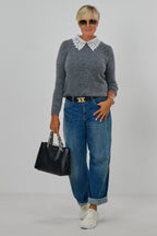 Barrel Jeans im used Look mit aufgesetzter Tasche, denim