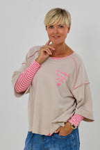 Kurzarm Sweaty mit außenliegenden Nähten, beige-neon pink