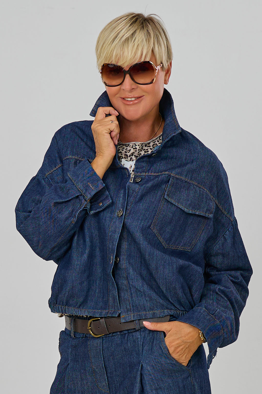 Kurze Jeans-Hemdjacke, dark denim