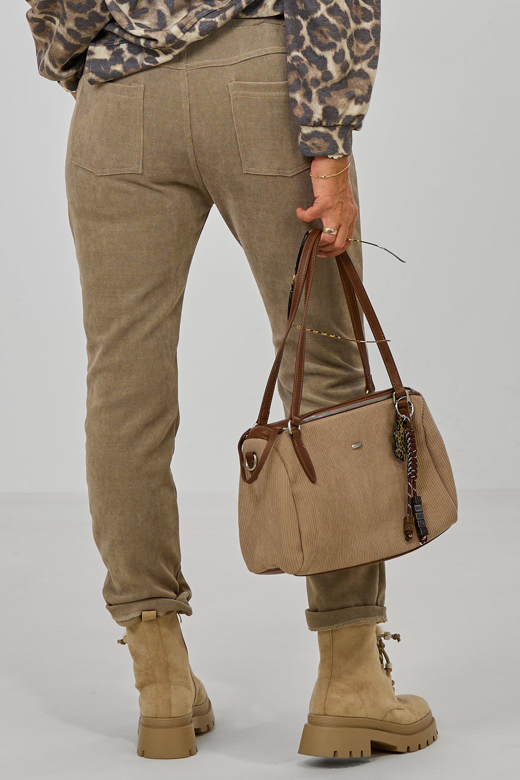 Feincord-Hose mit elastischem Bund, taupe
