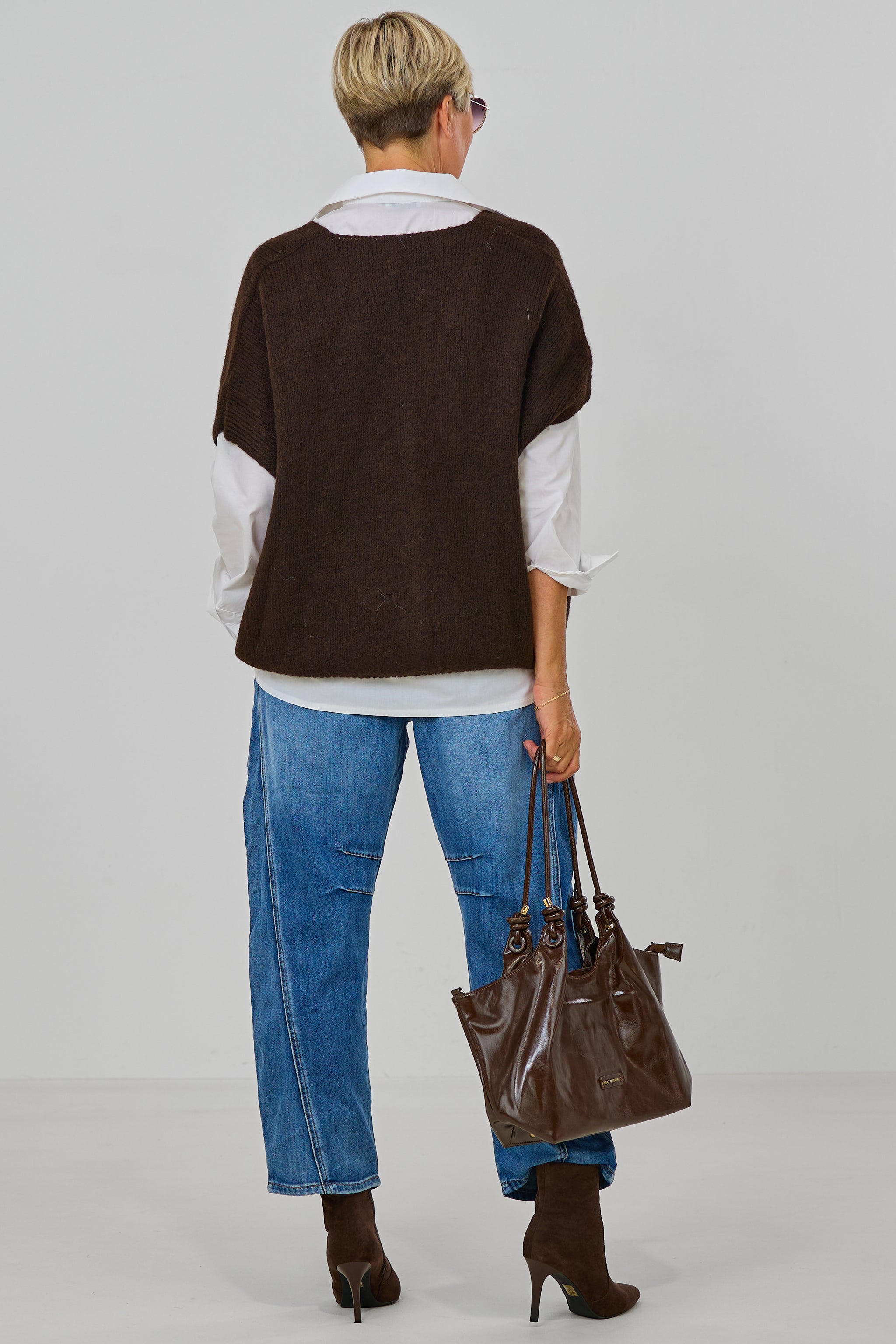 Flauschige oversized Strickweste, schokobraun
