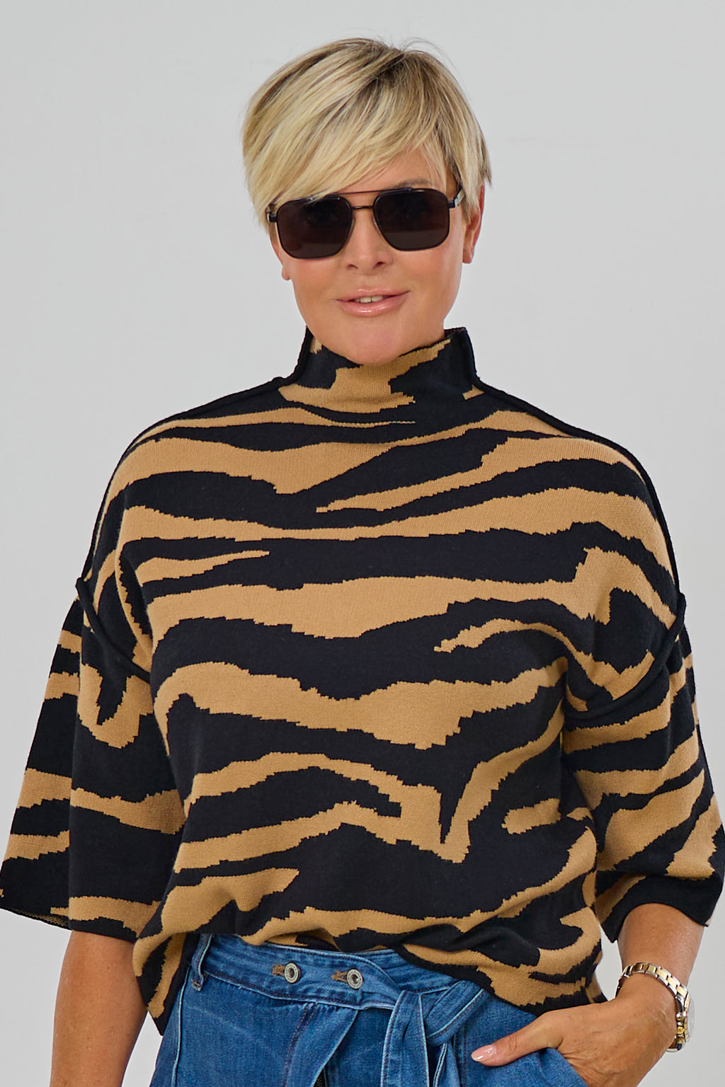 Pulli mit Turtleneck und 3/4 Arm, zebra camel-schwarz