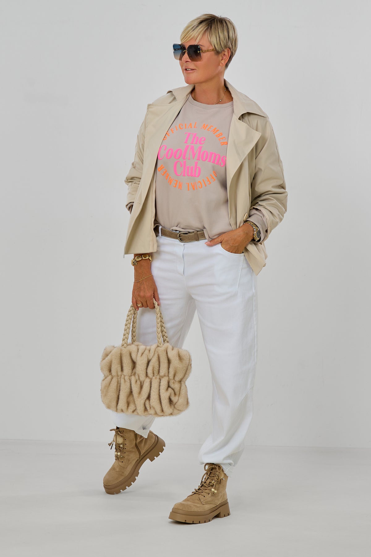 Sweaty COOL MOMS, beige-neonpink/orange