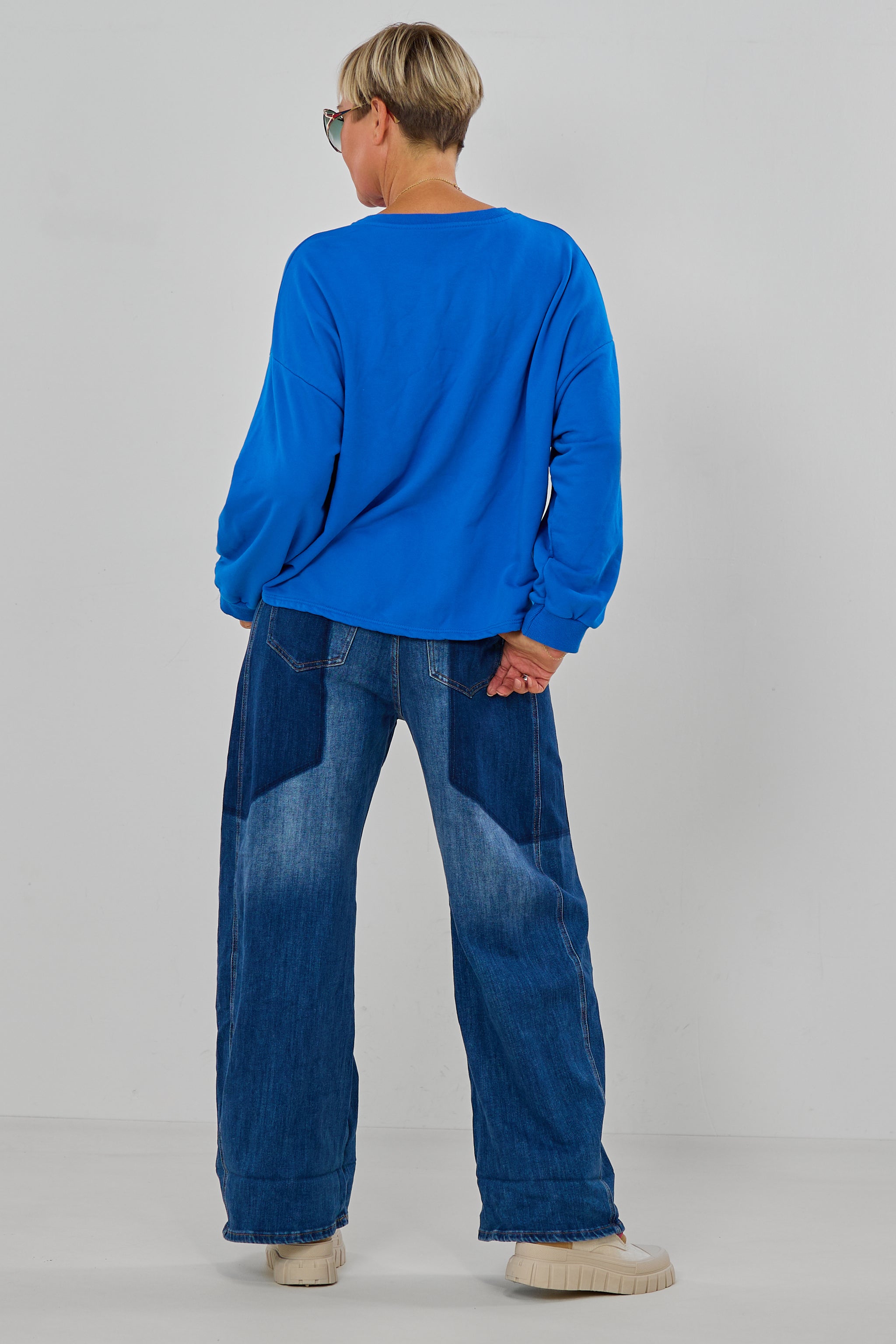 Sweaty COOL MOMS, blau-neonpink/orange
