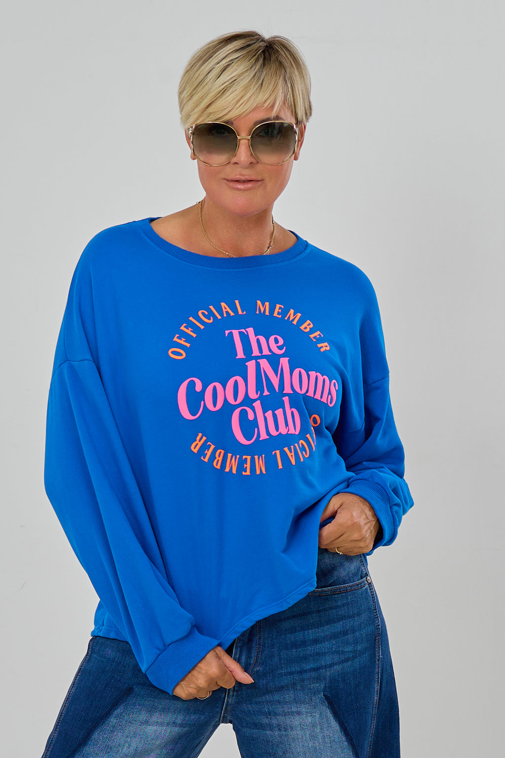 Sweaty COOL MOMS, blau-neonpink/orange