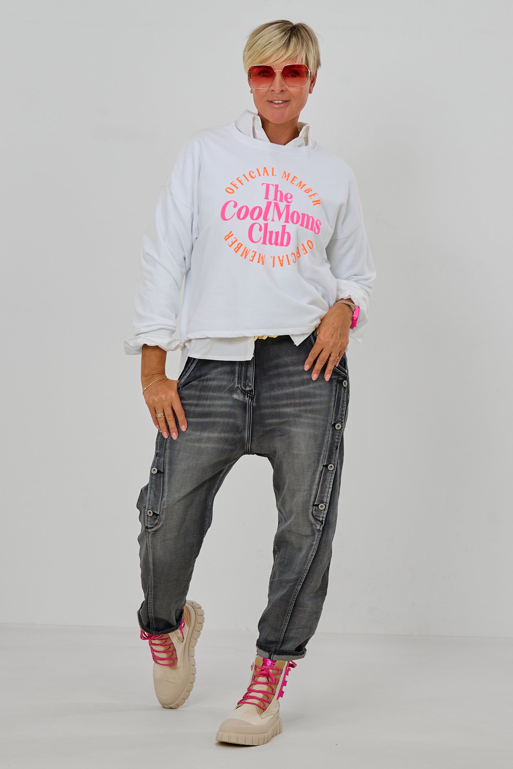Sweaty COOL MOMS, ecru-neonpink/orange