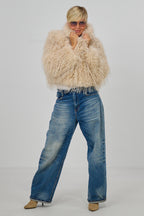 kurze Jacke mit Zottelfell, beige