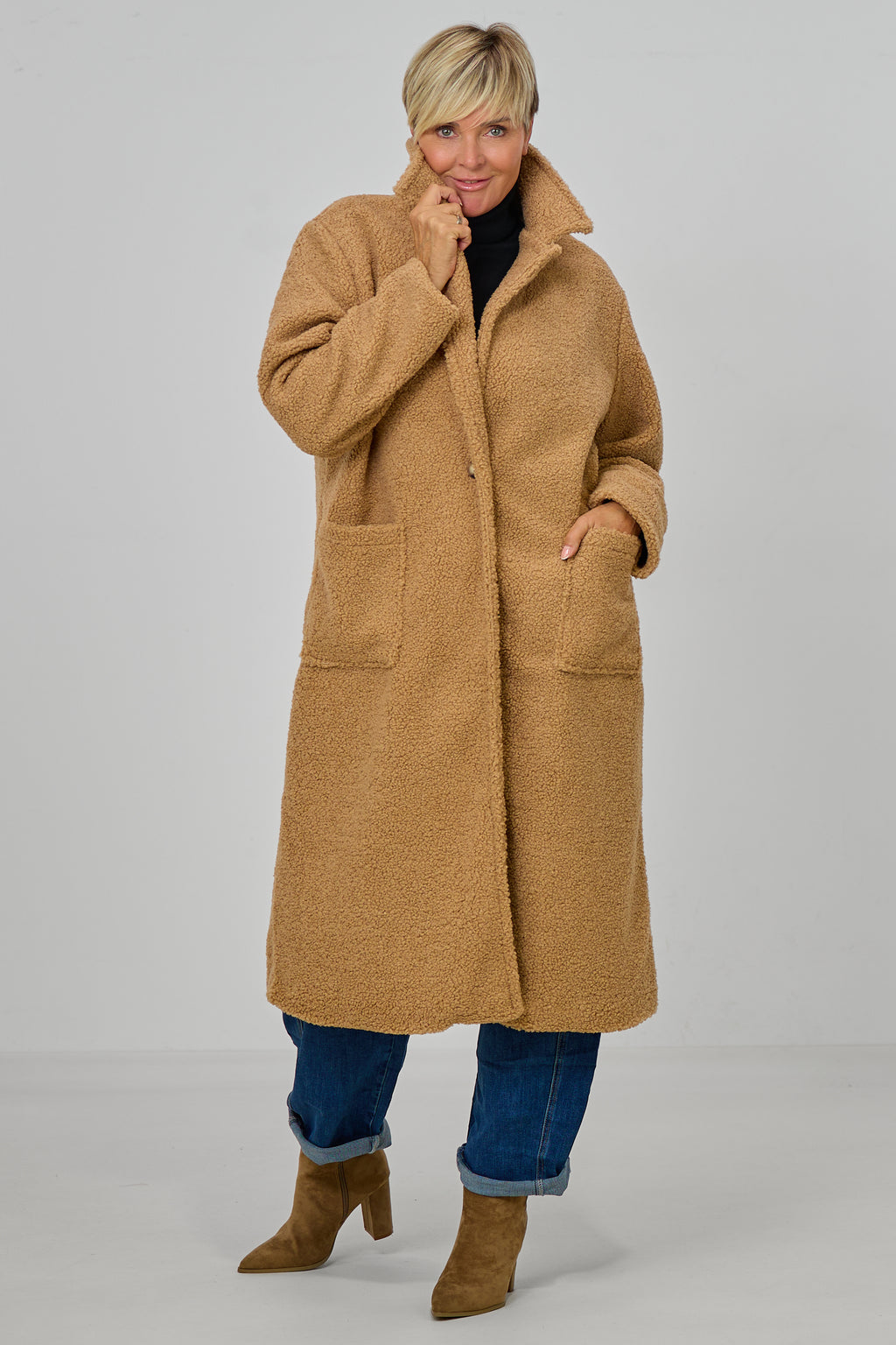 langer Teddymantel mit Revers, camel