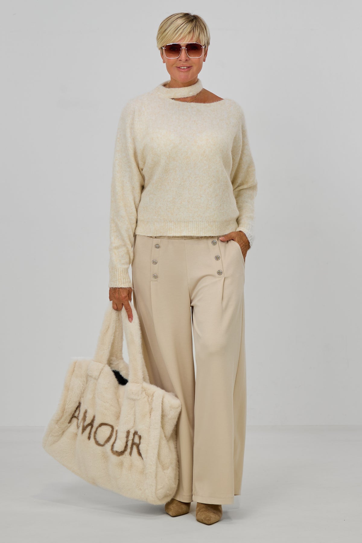 Strickpulli mit Cut-Out, creme meliert
