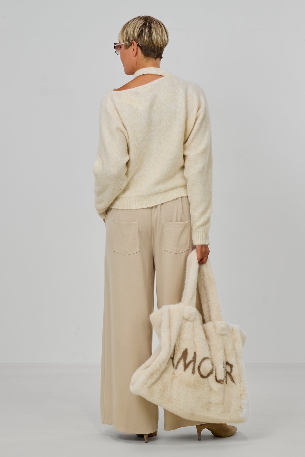 Strickpulli mit Cut-Out, creme meliert