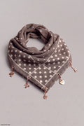 Weiches Tuch mit Charms, braun-beige