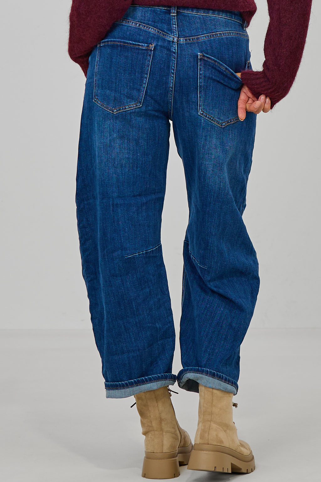 Barrel Jeans mit Zierknöpfen, denim