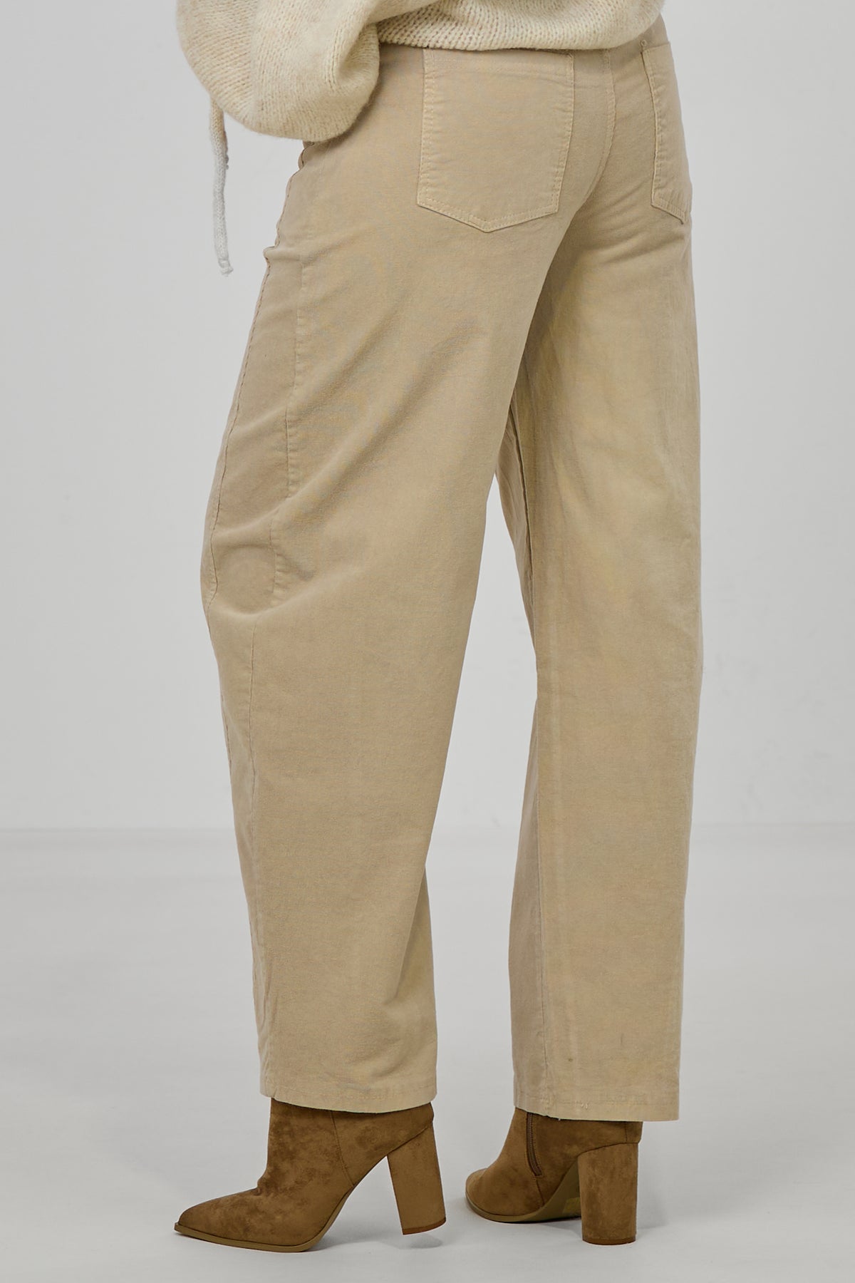 Feincordhose im Balloon-Style, beige