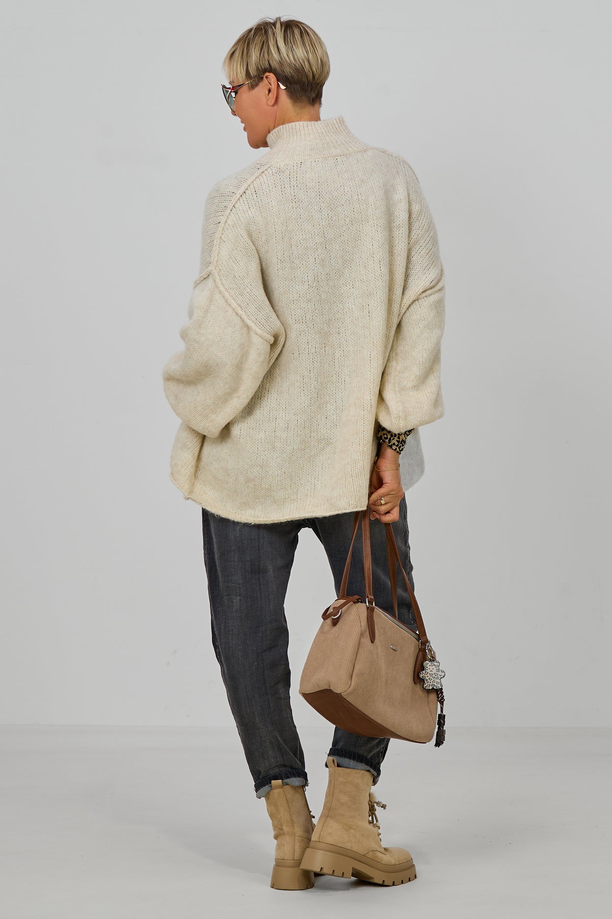 Cardigan mit naturfarbenen Knöpfen, beige