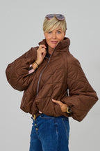 Balloon-Steppjacke mit Stehkragen, schokobraun
