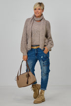 Kuscheliger Strickpulli plus Schal, uni taupe