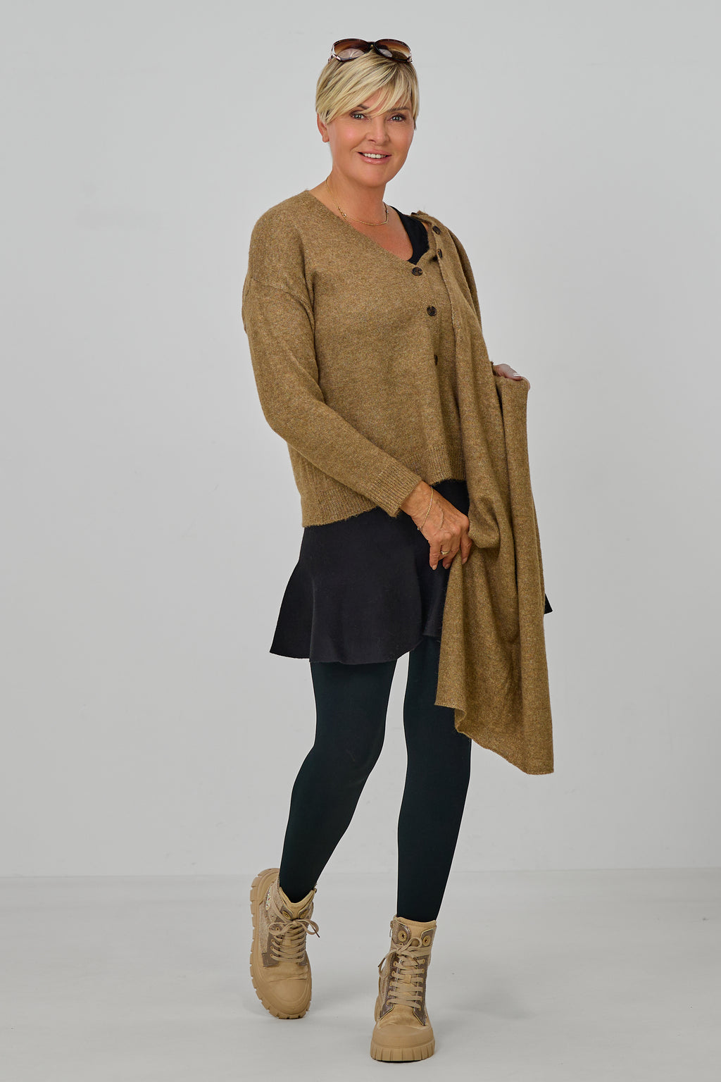 Cardigan mit abnehmbarem Schal, camel-meliert